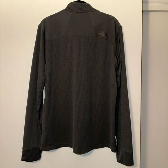 North Face Men’s Charcoal Black Quarter Zip Size Medium NWOT - Picture 5 of 10